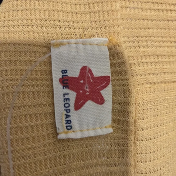 Cardigan - Picture 3 of 3